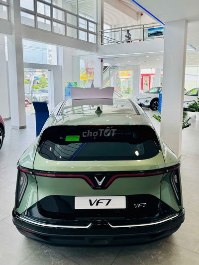 SỞ HỮU VF 7 - GIÁ CHỈ TỪ 672 TRIỆU ĐỒNG