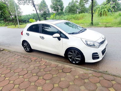 2015 1.4 AT Hatchback - 130000 km