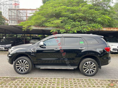 Xe Ford Everest Titanium 2.0L 4x4 AT 2020