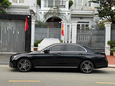 Mercedes Benz E Class 2019 E200 Sport - 80000 km