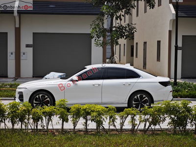 Xe VinFast Lux A 2.0 Plus 2.0 AT 2020