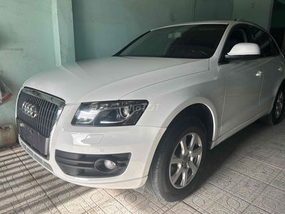 Audi Q5 2012 2.0T Premium Quattro - 100 km
