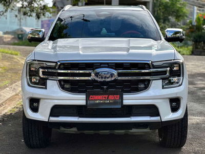 Ford Everest Titanium Plus 2.0L 4x4 AT 2025