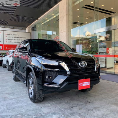 Xe Toyota Fortuner 2.4L 4x2 AT 2025