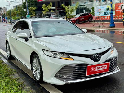 Toyota Camry 2019 2.5Q - 99891 km - Giá còn giảm