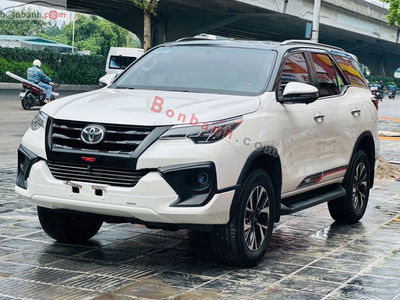 Xe Toyota Fortuner 2.7V 4x2 AT 2019