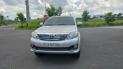 Fotuner 2013 2.7V - 108000km 1 chủ mua mới từ đầu