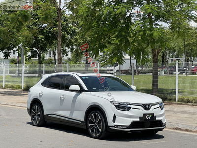 Xe VinFast VF8 Plus AWD 2022