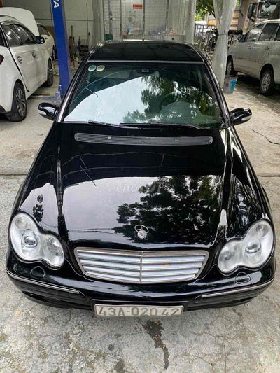 Mercedes Benz C Class 2004 C180K Classic - 1 km