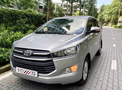 Chính chủ bán INNOVA 2019 E sơn rin máy rin xe nhà
