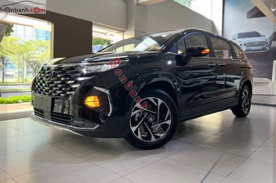 Xe Hyundai Custin Cao Cấp 2.0T 2025