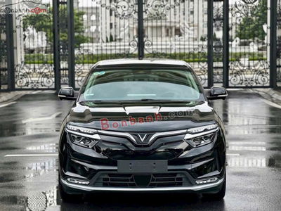 Xe VinFast VF8 Eco AWD 2023
