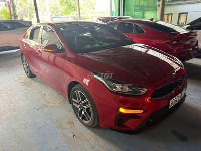 Kia Cerato 2019 1.6 AT Deluxe - 49998 km