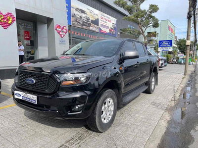 Ford Ranger 2022 XLS AT 4x2. TRẢ TRƯỚC 200 Triệu