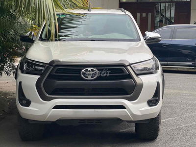 Toyota Hilux 2021 2.4E 4x2 AT - 75000 km