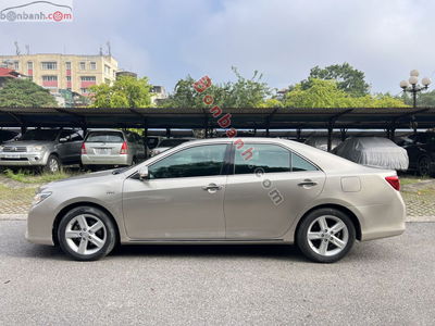 Xe Toyota Camry 2.5Q 2014