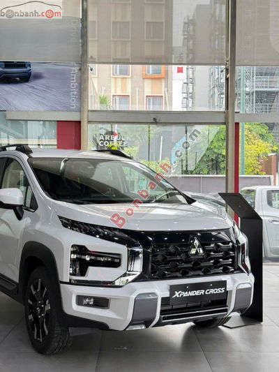 Xe Mitsubishi Xpander Cross 1.5 AT 2025
