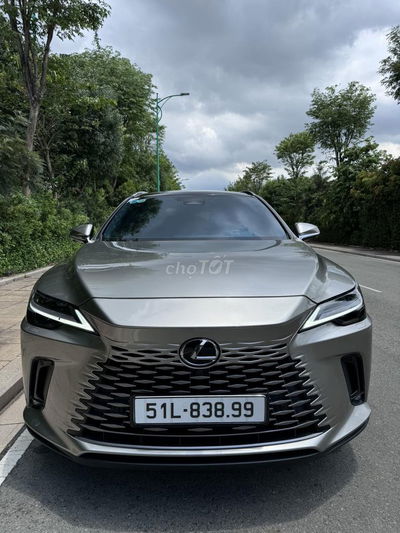 Lexus RX 2024 350 Luxury - 900 km