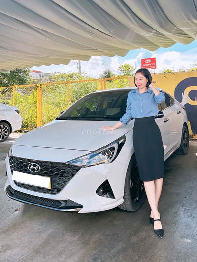 Đầy đủ tiện nghi, số km ít, chất xe như mới