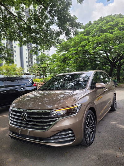 VOLKSWAGEN VILORAN LUXURY 2023