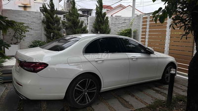 Mercedes Benz E Class 2021 E180 - 31000 km