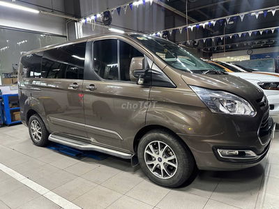 Ford Tourneo Titanium 2019, bảo hành 2026, vay 75%