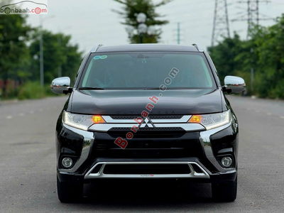 Xe Mitsubishi Outlander 2.0 CVT 2023