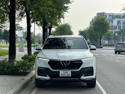 VinFast Lux SA2.0 2021 Plus 2.0 AT - 77000 km