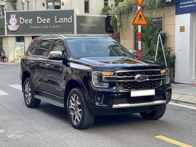 Ford Everest 2022 Titanium 2.0L 4x2 AT - 47000 km