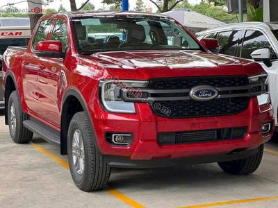 Xe Ford Ranger XLS 2.0L 4x2 AT 2025
