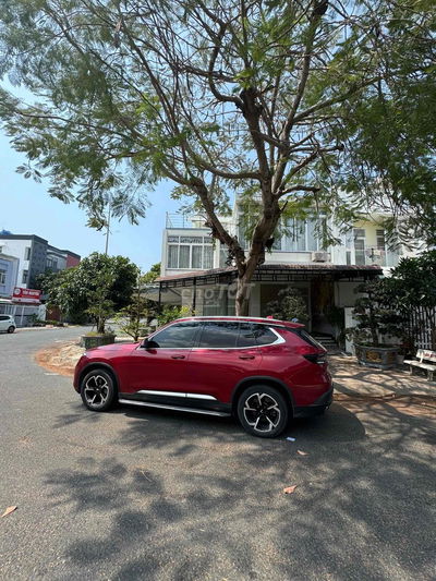 VinFast Lux SA2.0 2021 Plus 2.0 AT - 65000 km