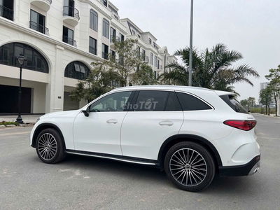 Mercedes GLC 300 4Matic - sx 11/23 - 30000 km