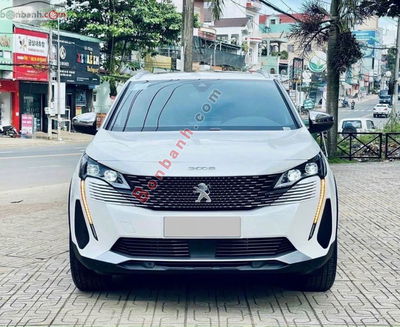 Xe Peugeot 3008 GT 2024