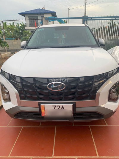 Hyundai Creta Tiêu chuẩn 2022 trắng nhập khẩu