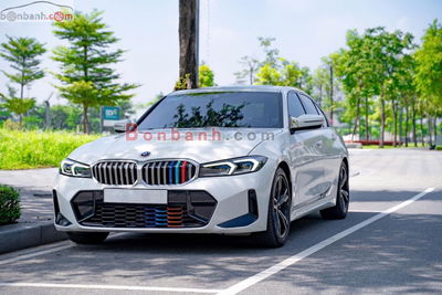Xe BMW 3 Series 330i M Sport 2023