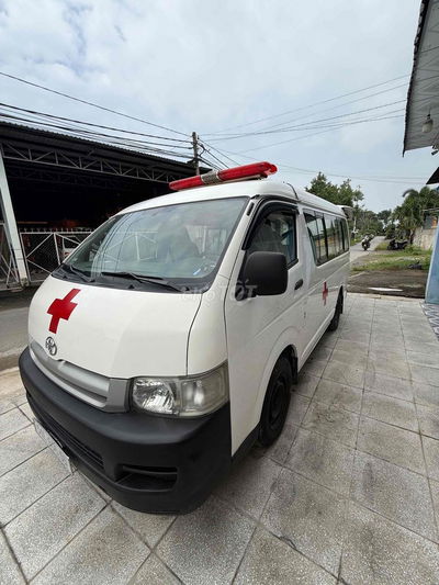 Toyota Hiace 2007 - 100000 km