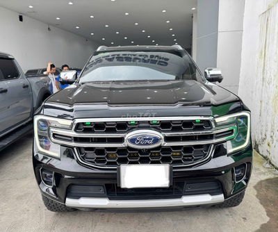 Ford Everest 2023 Titanium AT 4x4 - Full LS hãng