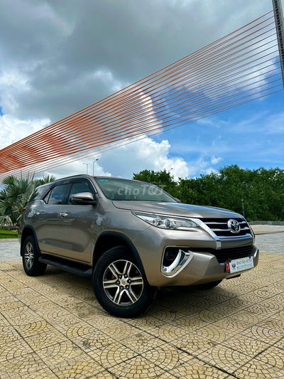 Toyota Fortuner 2019 2.4G 4x2 AT - 100000 km
