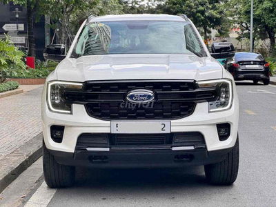 Ford Everest Sport 2025 Siêu Lướt - 660 km
