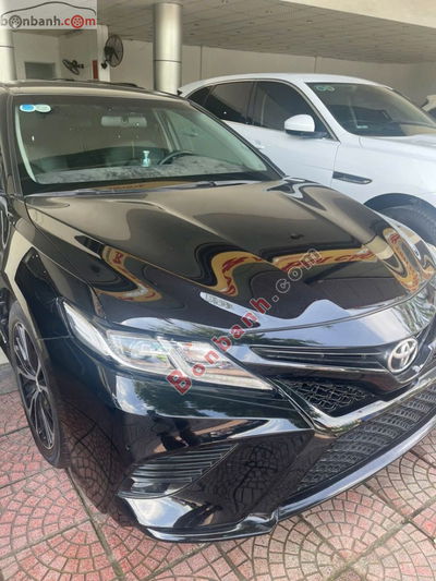 Xe Toyota Camry 2.0G 2019