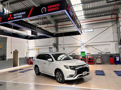 Mitsubishi Outlander 2022 2.0 Premium - 26326 km