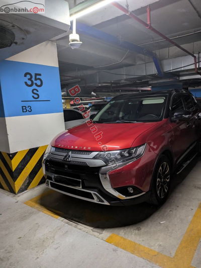 Xe Mitsubishi Outlander 2.0 CVT Premium 2020