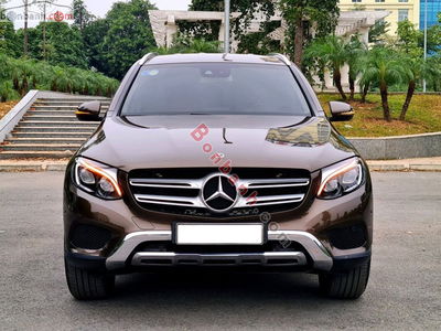 Xe Mercedes Benz GLC 250 4Matic 2018