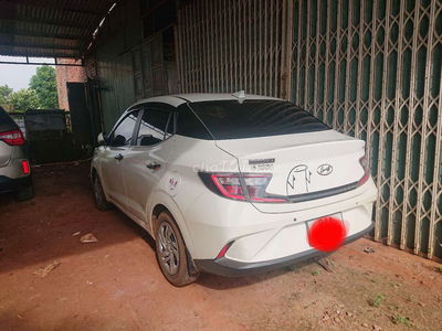 2022 sedan 5MT đủ - 37700 km