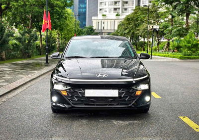 Hyundai Accent 2024 Cao cấp 1.5 AT - 4000 km