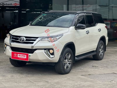 Xe Toyota Fortuner 2.4G 4x2 AT 2019