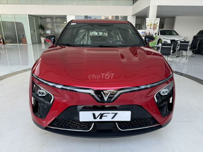 VF7, ưu đãi gần 175 triệu, chỉ đến hết 30/6/2026