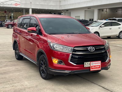 Xe Toyota Innova 2.0 Venturer 2019