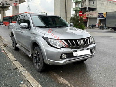 Xe Mitsubishi Triton 4x4 AT Mivec 2017