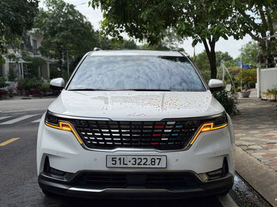 Kia Carnival 2024 2.2D Signature 7 ghế - 29.000 km